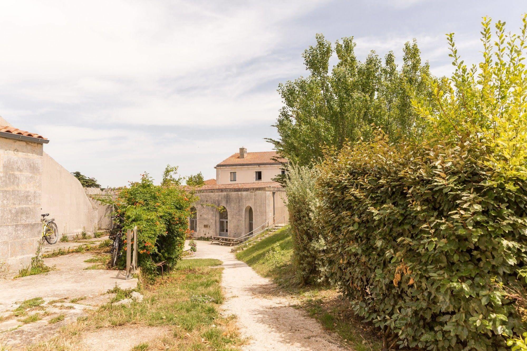 Residence Pierre & Vacances Le Fort De La Rade Île dʼAix Exterior foto